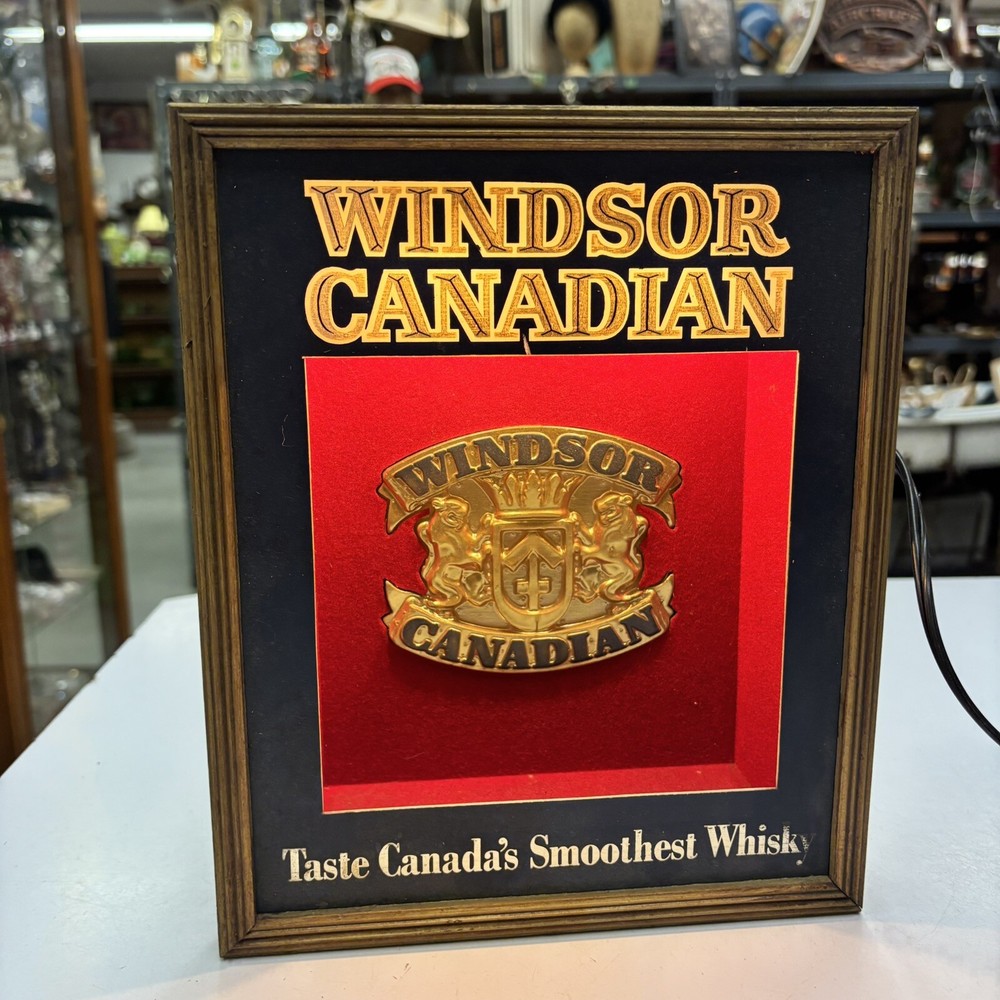 Vintage Canadian Club Standing Counter Bar Lighted Sign WORKS!  10.5