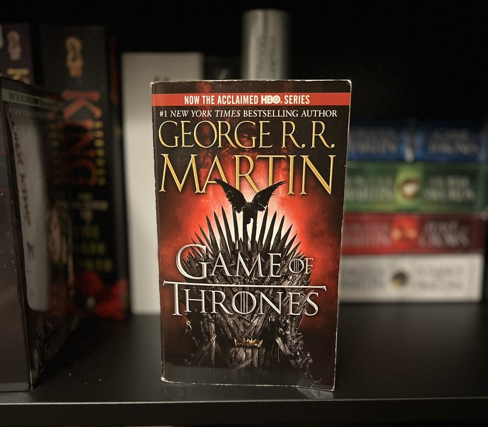 A Game of Thrones by George R R Martin A Song of Ice and Fire Book 1-image