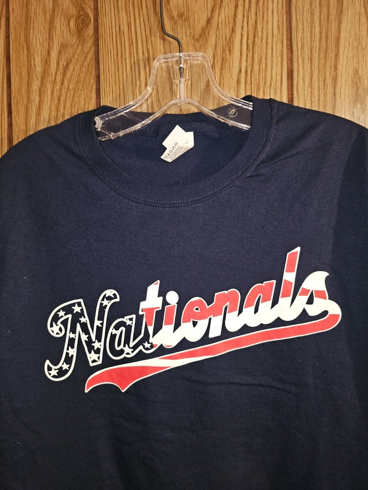 Washington Nationals Budweiser July 4th Promo Medium Mens Blue Graphic Logo Tee