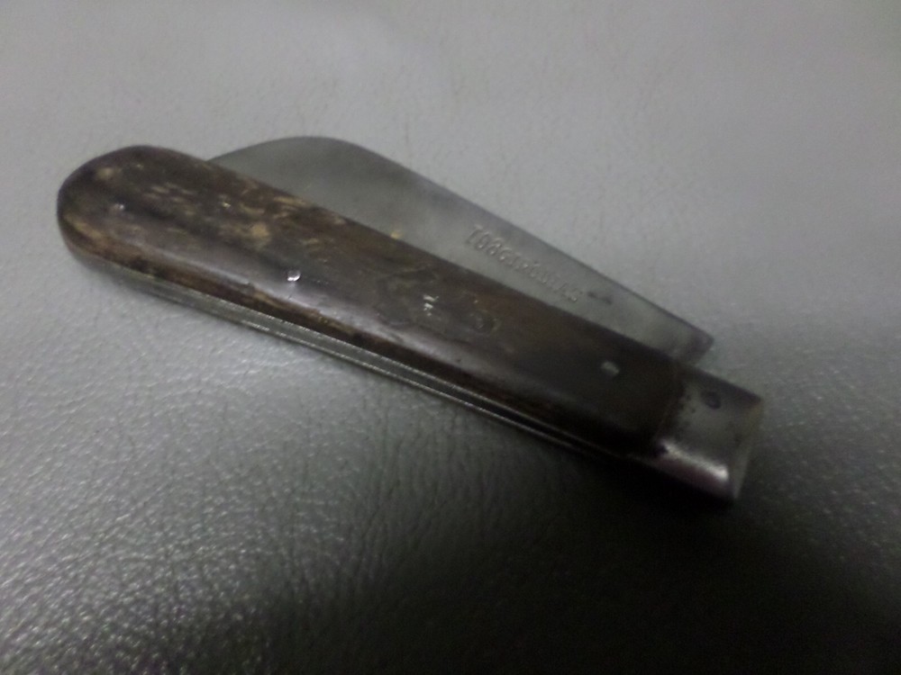 VINTAGE/ ANTIQUE 108 GIRODIAS FRENCH KNIFE - W/ ANCHOR EMBLEM IN WOOD