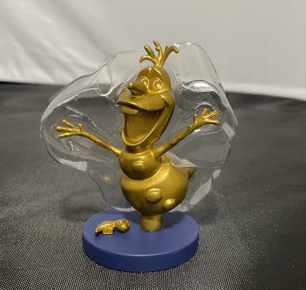 Disney World 50th Anniversary Fab 50 Gold Olaf Blind Box Figure