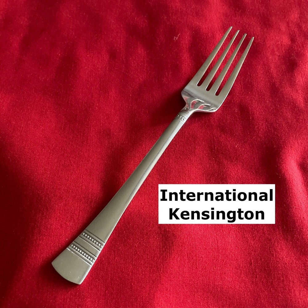 International KENSINGTON Salad Fork 7 1/4
