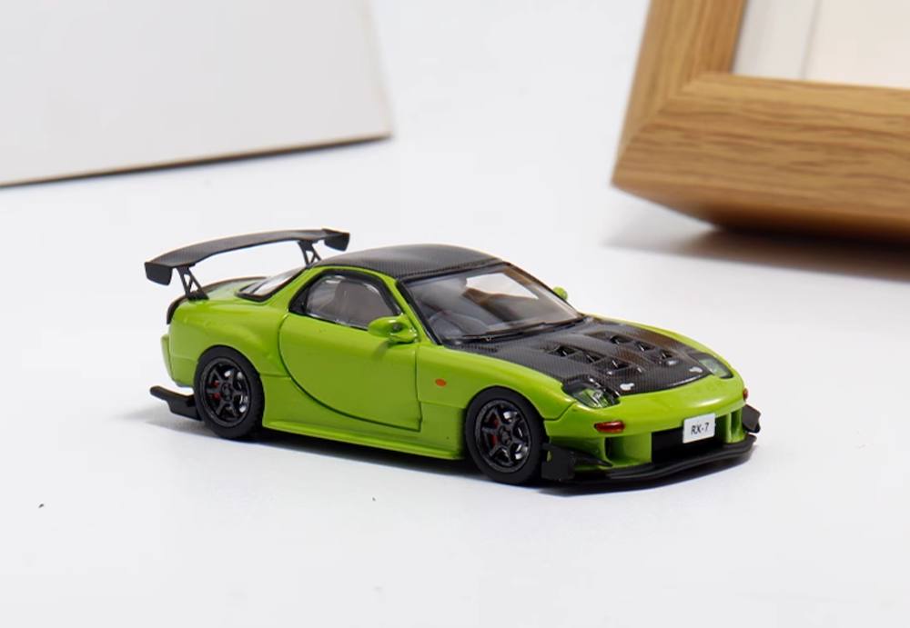 MC 1:64 Green JDM RX-7 FD3S Carbon Racing Sport Model Diecast Metal Car