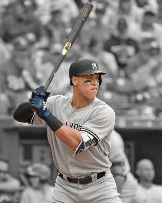 New York Yankees Aaron Judge Action Throw 8x10 Photo  