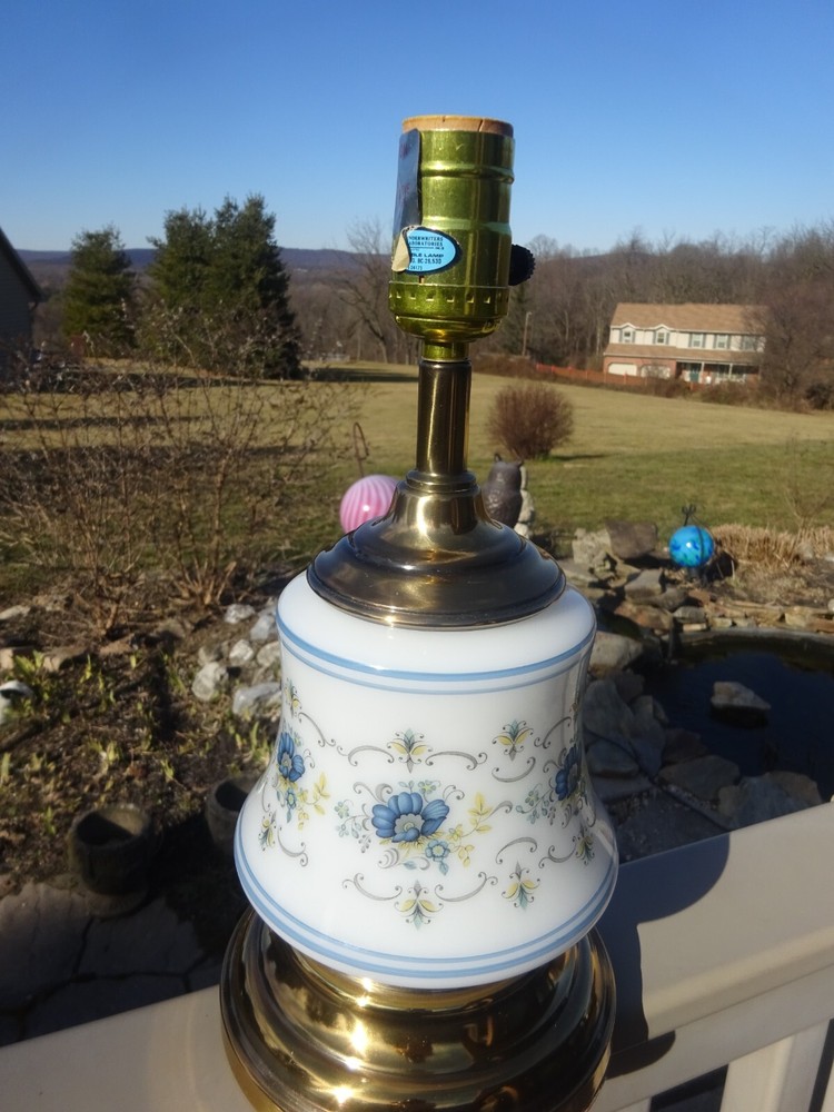 ABIGAIL ADAMS BLUE CORNFLOWER TABLE LAMP BASE ONLY 3 WAY LIGHT-image