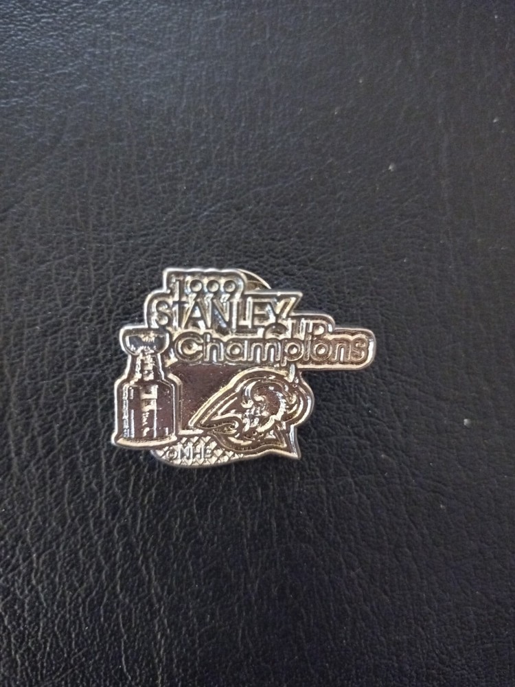 PINS/PINS, NHL 1999-00 STANLEY CUP CHAMPIONS AVALANCHE COLORADO.