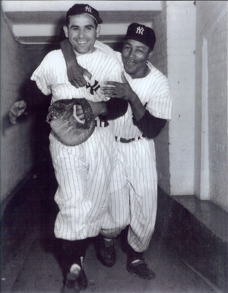 Vintage NY Yankees Yogi Berra & Elston Howard 8x10 Photo Print