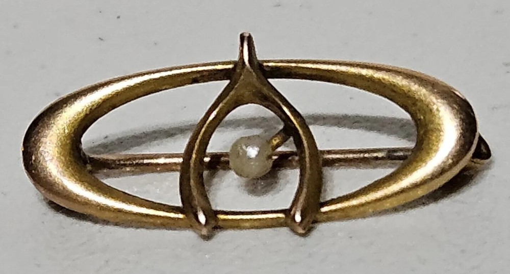 Vintage 10K Yellow Gold Lucky Wishbone Seed Pearl Brooch