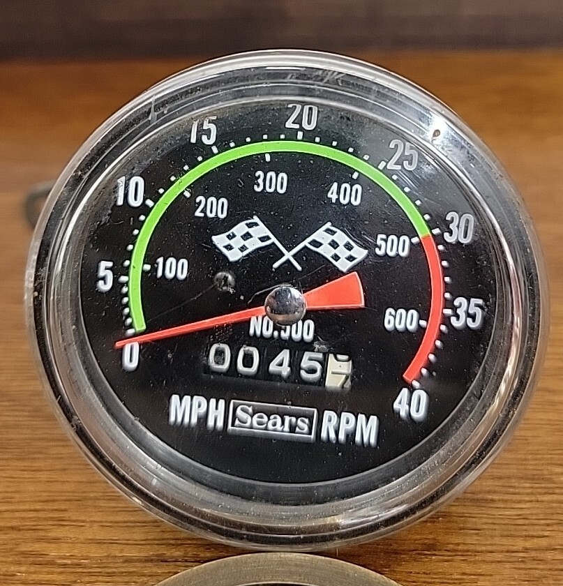 Nice Old Vintage Sears Bicycle Speedometer No. 500, Missing Cable Gear.
