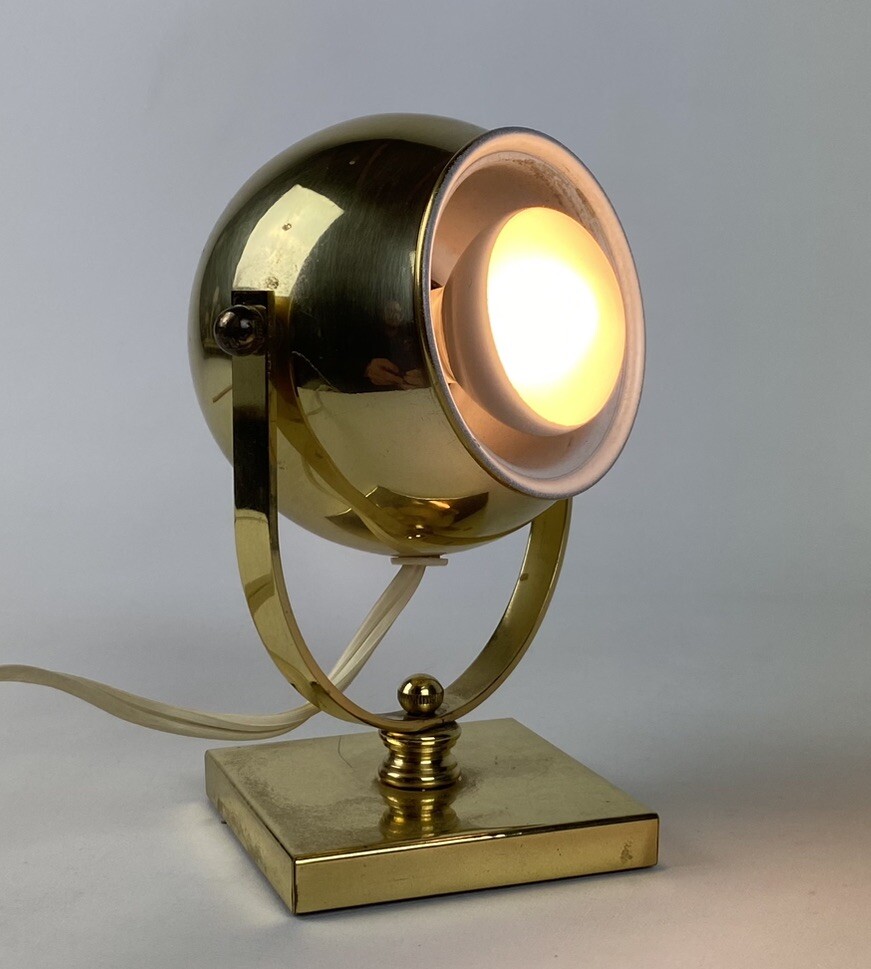 Vintage Brass Lamp Atomic Eyeball Orb MCM Globe Sconce Rotating 6