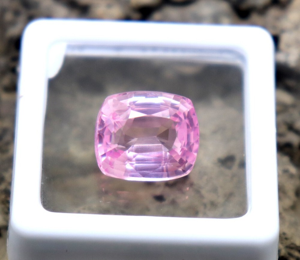 Natural AAA Pink Spinel Certified 8ct Cushion Cut Gemstone for Jewelry Making-image