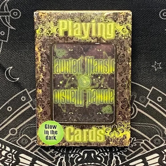 WALT DISNEY WORLD/ DISNEYLAND HAUNTED MANSION GLOW IN DARK PLAYING CARDS