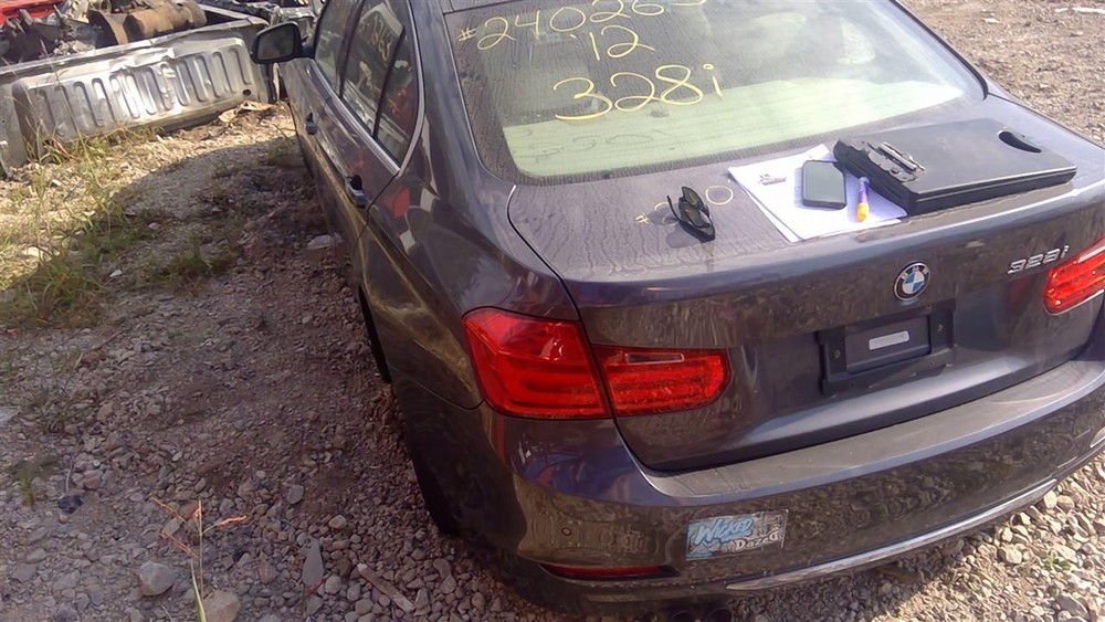 Used Engine Cooling Fan Motor fits: 2012  Bmw 328i Fan Assembly w/o M-aerodyn