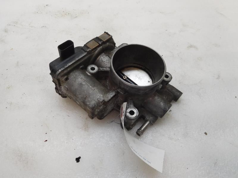 03-05 MAZDA 6 2.3L 4 Cylinder Throttle Body Valve Assembly uHO102