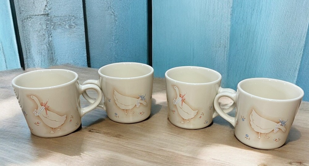 Vintage Corning Country Goose Promenade Coffee Tea Cup Mug - Set Of 4 - USA