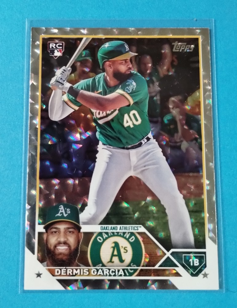 2023 Topps Update Series - Dermis Garcia Oakland A's Silver Foil US11