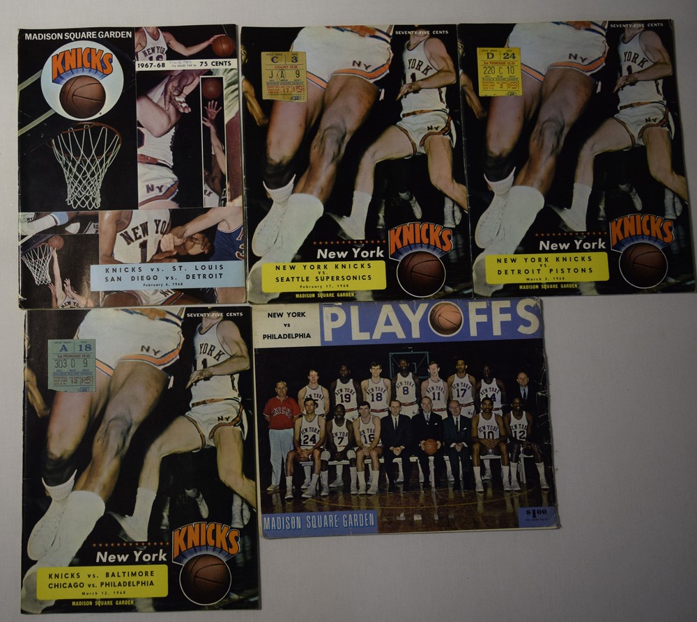 1967 Program   Lot of 11 Knicks Programs  652084
