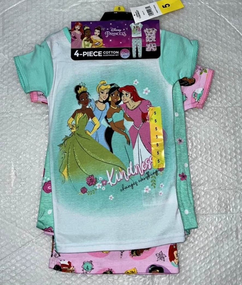 Disney princess girls 4-piece cotton sleepwear set/PJs Set Size 5. New