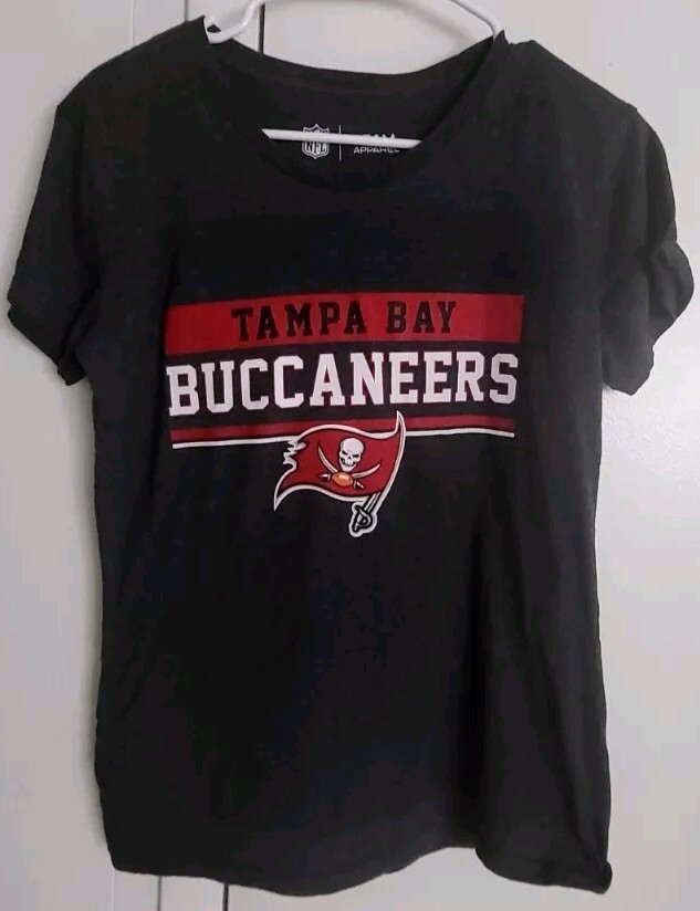 NFL Tampa Bay Buccaneers Womens Team Block Charcoal Tagless T-Shirt