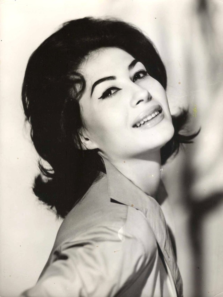 Franca Bettoia Beautiful Smile 8x10 Picture Celebrity Print