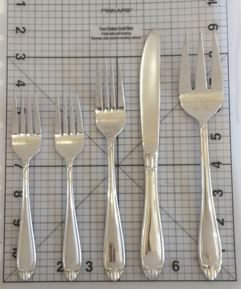 Abigail Hampton Silversmiths Glossy Fan Tip Small Filler Lot 5 Forks & Knife-image