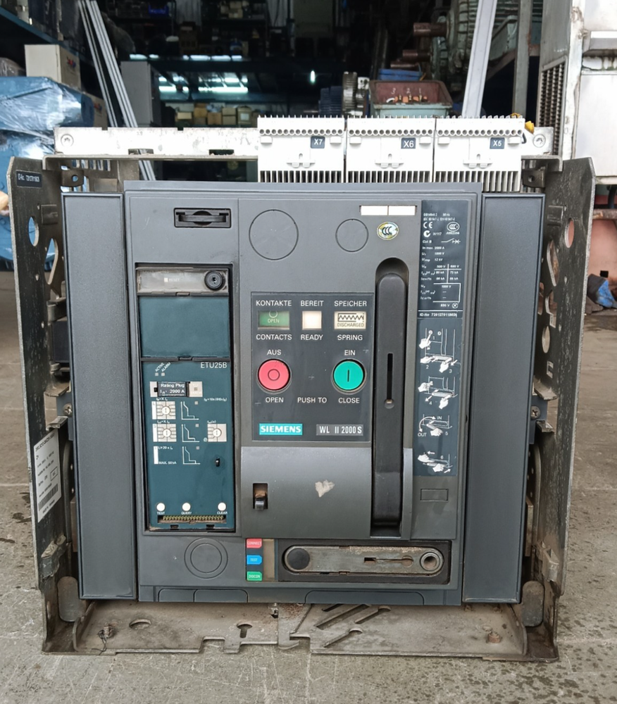 SIEMENS 3WL1220-3AS32-1AA2 SIEMENS 2000AMP 3POLE ACB BREAKER (3WL12203AS321AA2)