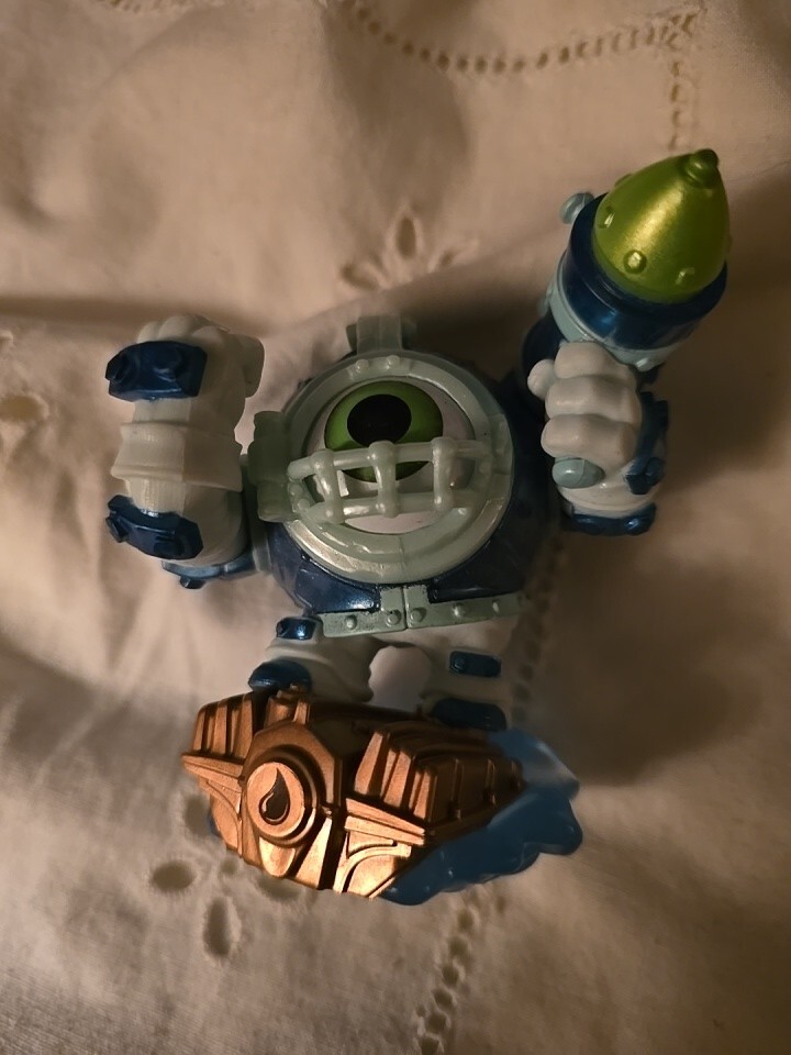 Activision Skylanders SuperChargers Dive-Clops Character Figure