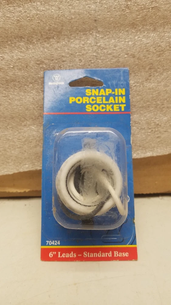 Westinghouse ABCO 7042400 Snap-in Socket with 6-Inch Wire Leads-image