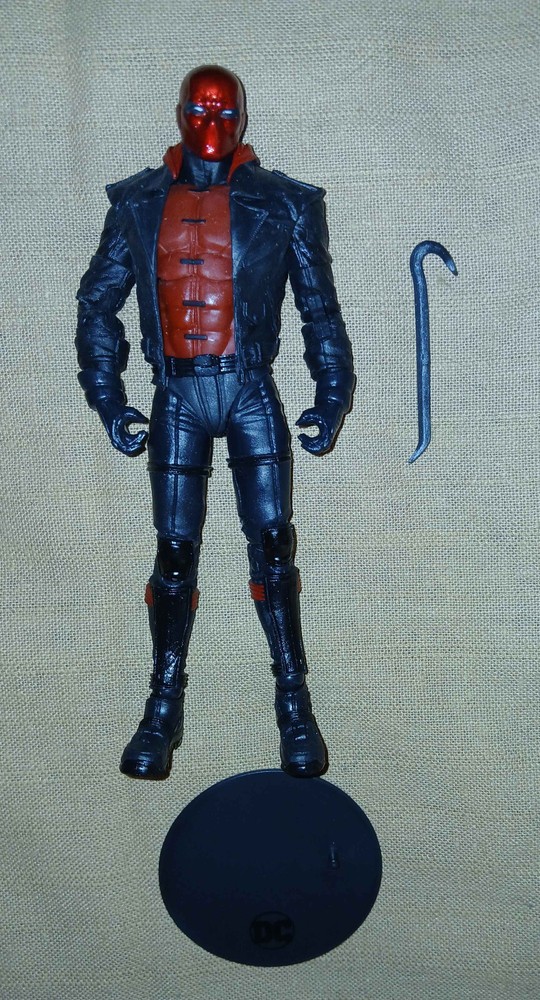 MCFARLANE DC MULTIVERSE THREE JOKERS RED HOOD 7