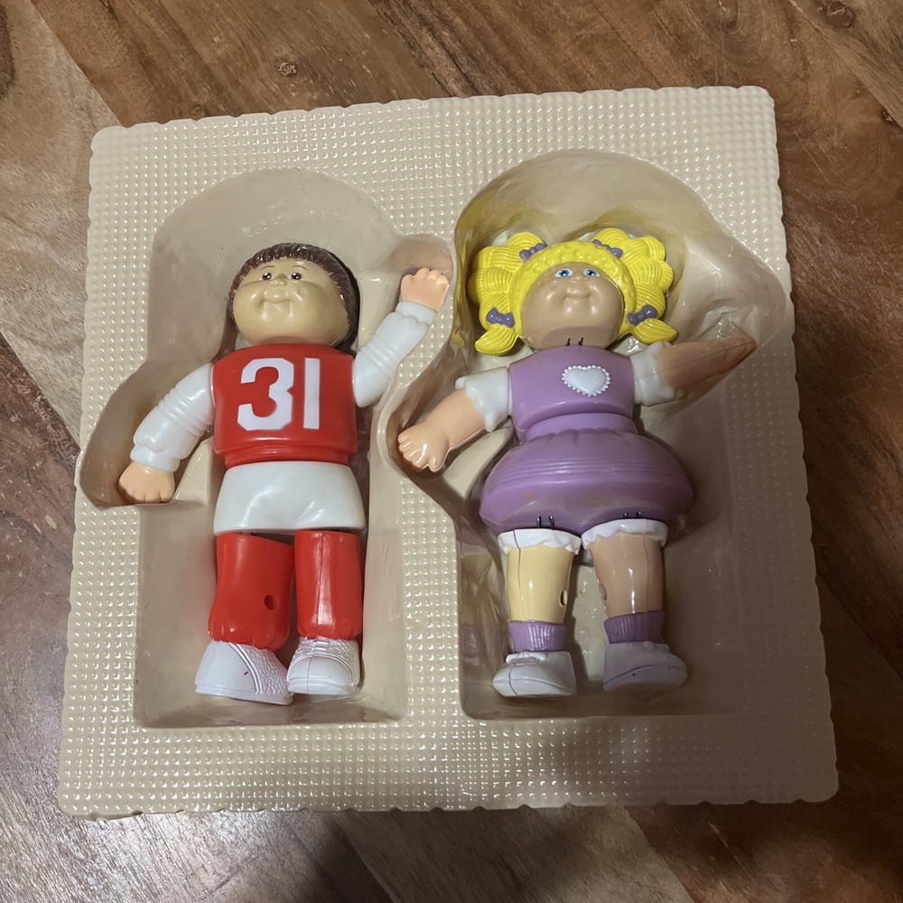 Vintage Cabbage Patch Kids Magnetic Figure Puzzle Set Complete missing hard box