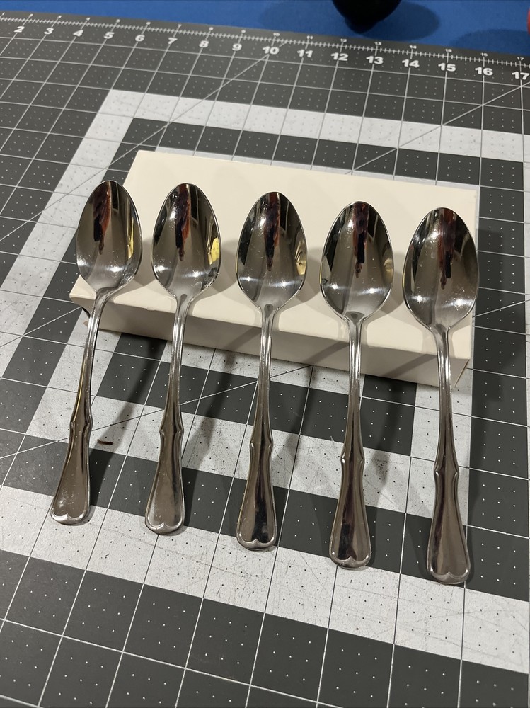 Chesterfield By Present (5) Teaspoons Stainless Flatware Fiddle Vintage
