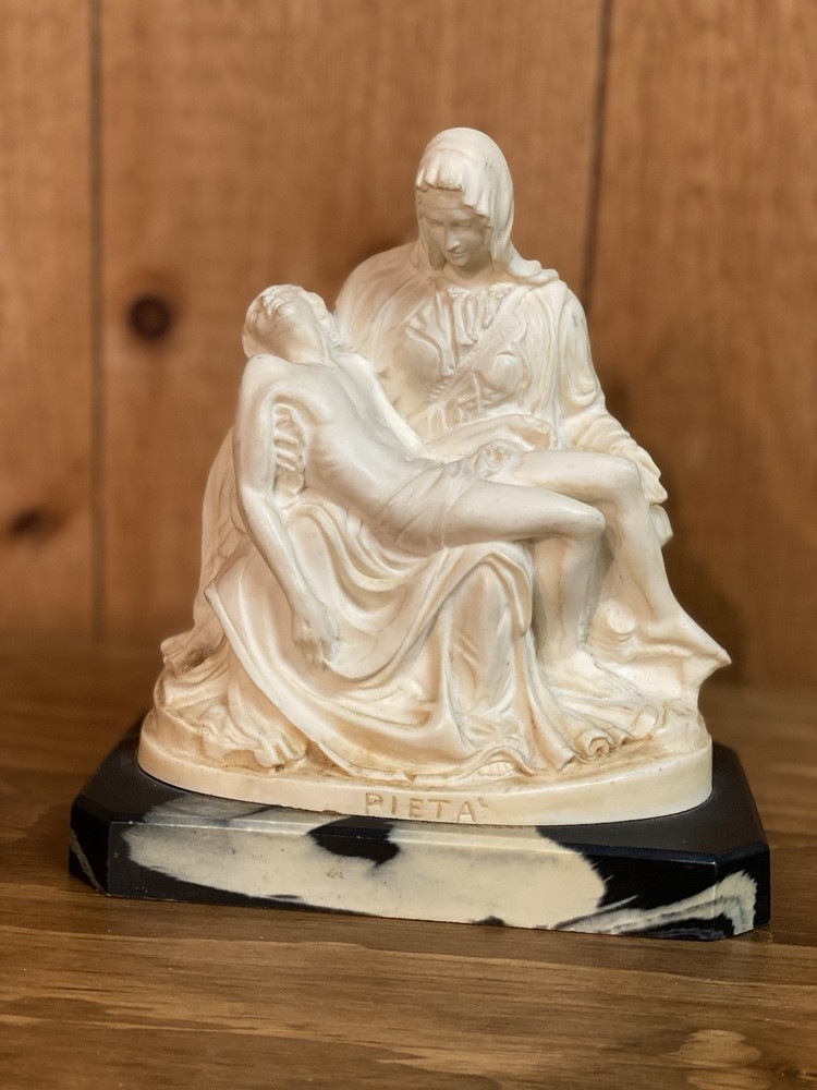 Michelangelo La Pieta Replica Statue Religious Art Sculpture