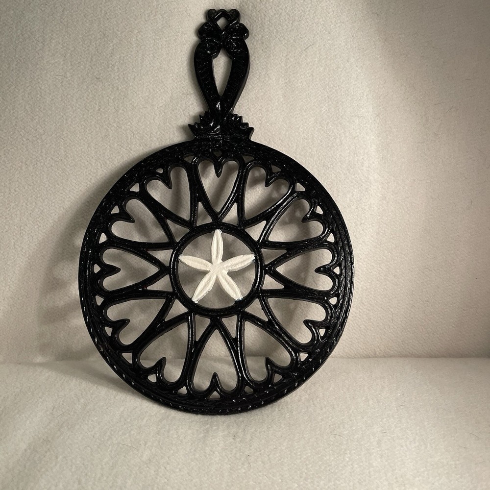 Enameled Cast Iron Trivet Black Hearts W/ White Star In Center W/ Handle