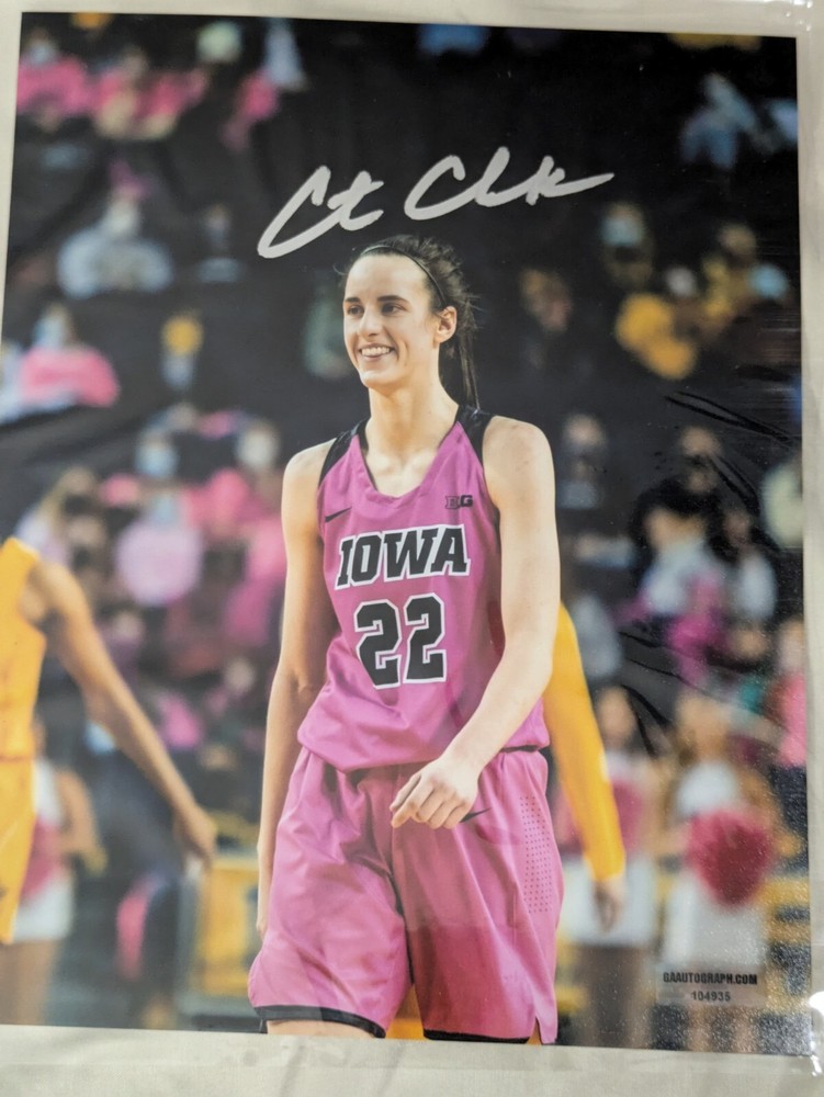 Caitlin Clark IOWA Basketball #22 PINK JERSEY 8 x 10  Signed Photo