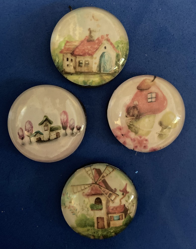 Beautiful Country Cottage ￼Bubble Glass Magnets - Set of 4