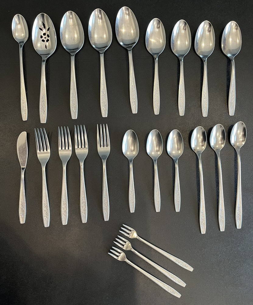 Simeon L & George H. Rogers Stainless Dinner Forks Spring Ballad Lot