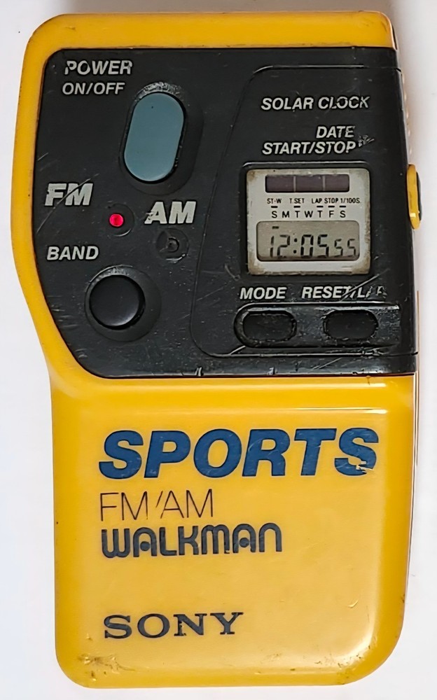 Sony SRF-9 Sports FM/AM Walkman with Solar Clock Tested Working