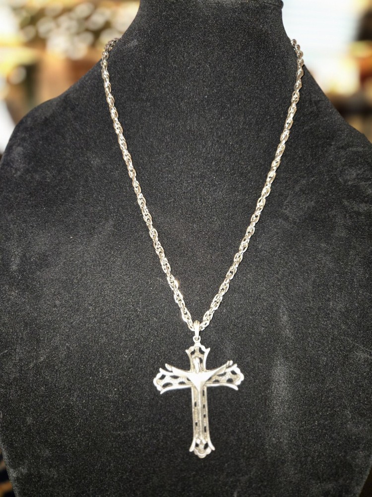 Zion Pewter Crucifix Pendant Necklace 30