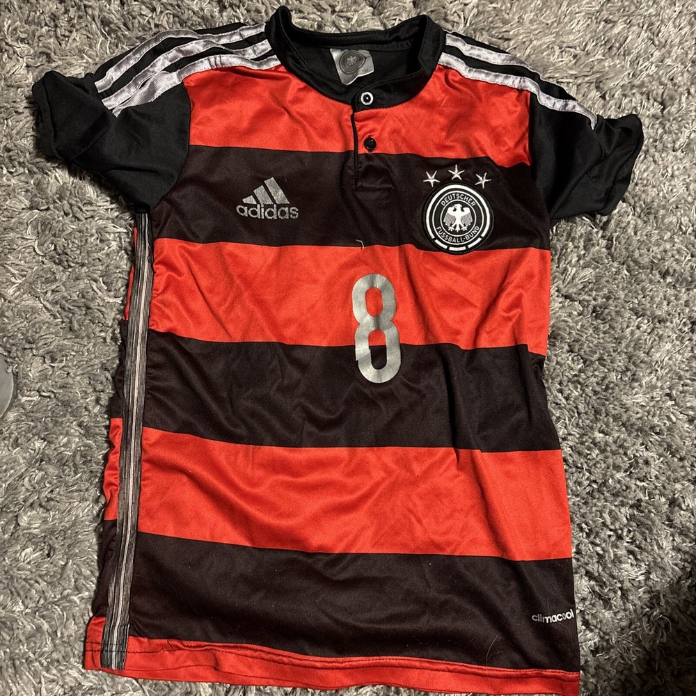 Mesut Ozil #8 German National Team replica Adidas jersey size 152 Euro (youth L)