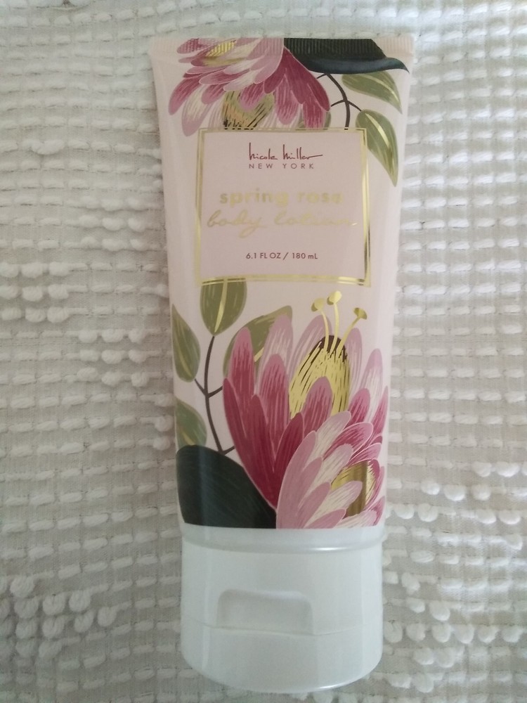 Nicole Miller New York Spring Rose body lotion 6.1 fl sealed