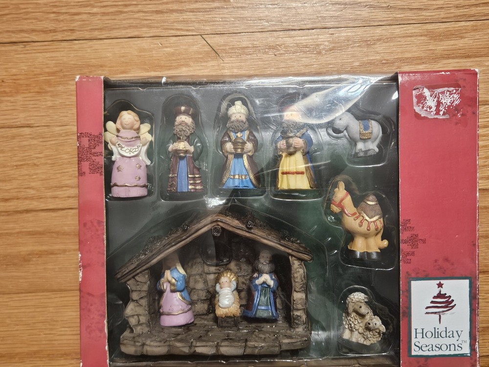 Nativity Set With Box  11 Piece Mini Set Christmas Holiday