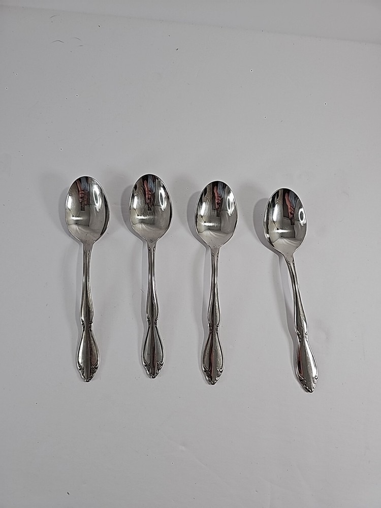 ONEIDA Set Of 4 Stainless Steel Flatware Spoons Made In USA Floral Vintage