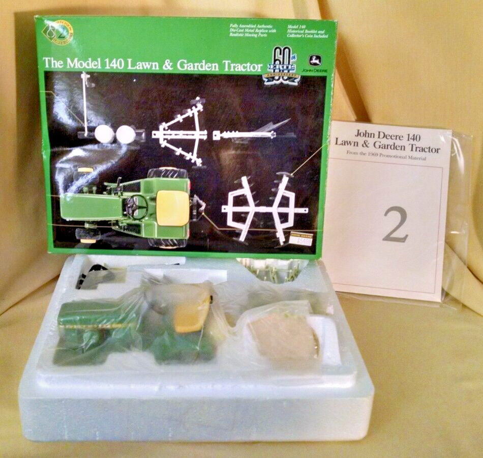 JOHN DEERE 140 LAWN GARDEN TRACTOR 1969 PRECISION 2 #15511 2005 1:16 ATTACHMENTS