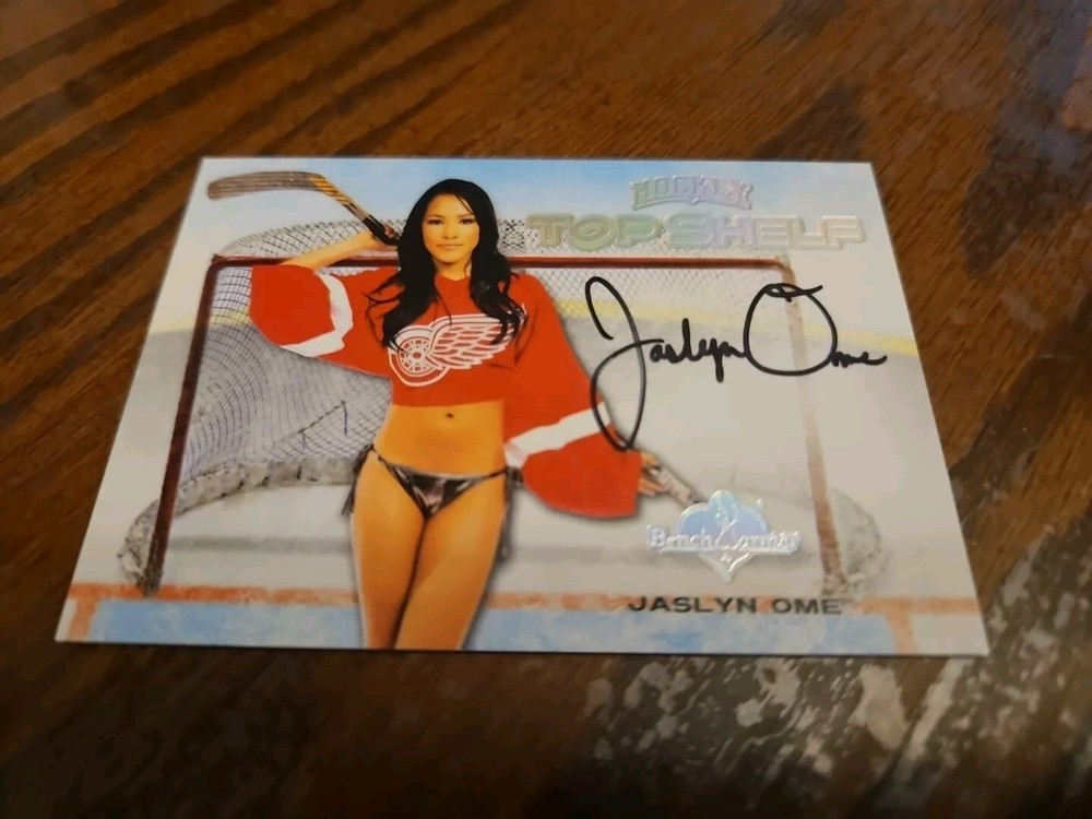 2014 Benchwarmer Hockey Top Shelf Autograph Silver Foil Jaslyn Ome #48 Playboy