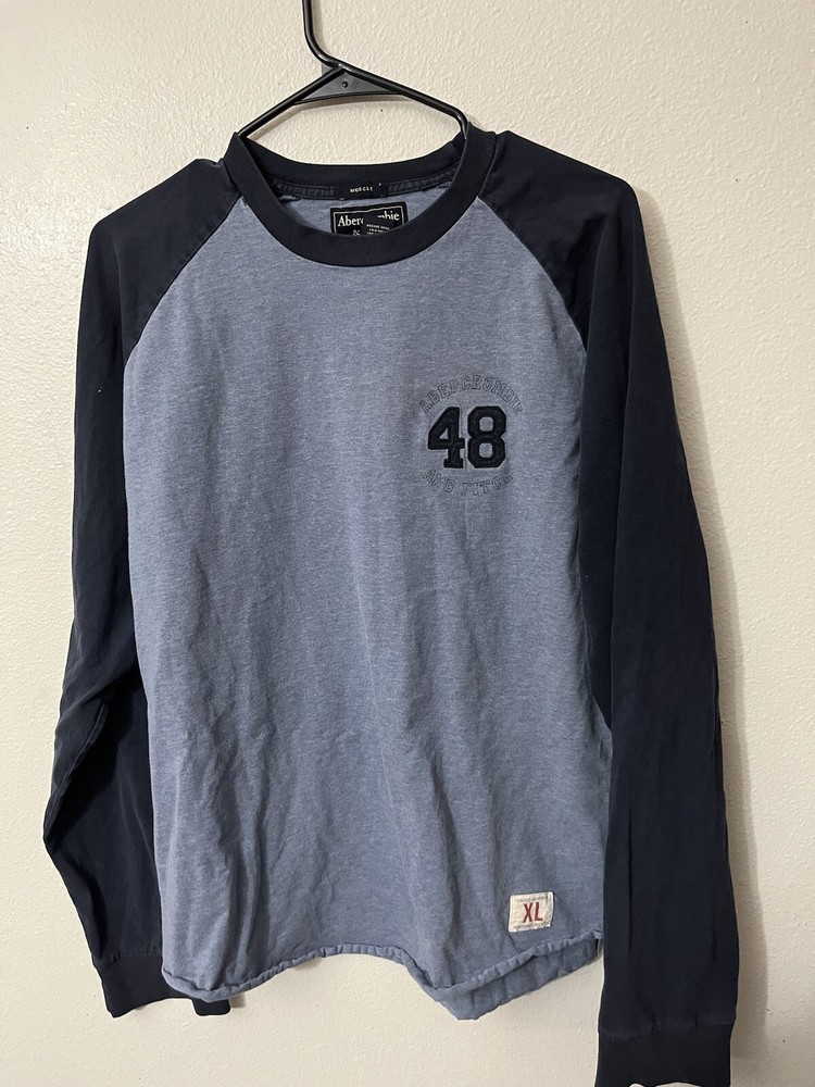 Abercrombie & Fitch Mens XL Blue Muscle Raglan Logo T Shirt Varsity Patch-image