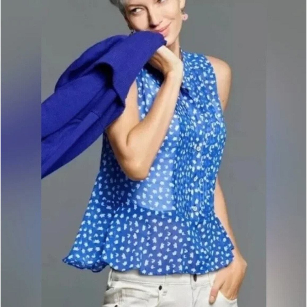 CAbi Sleeveless Floral Print Button Down Peplum Blouse Size S Style # 5530