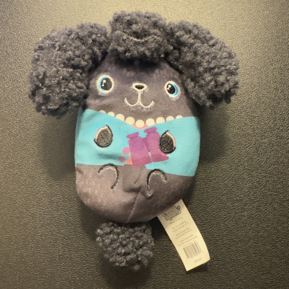 Linda Poodle Dogs vs Squirrels 4