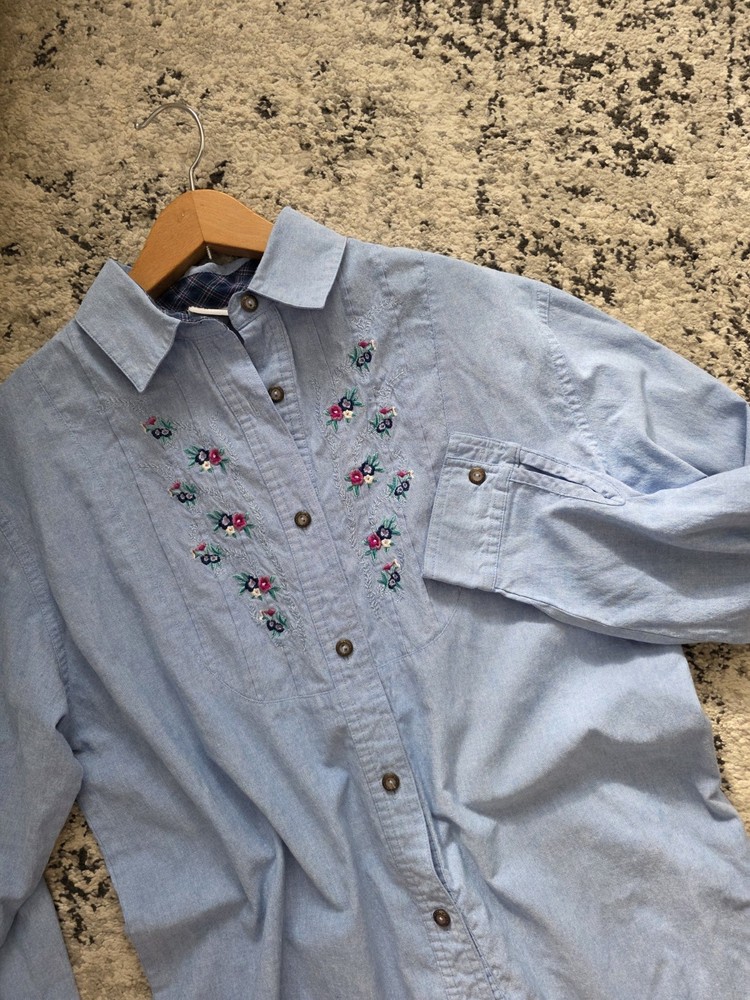 Vintage 90s Embroidered Chambry Button Up Shirt Womens L* Cottage Core Floral