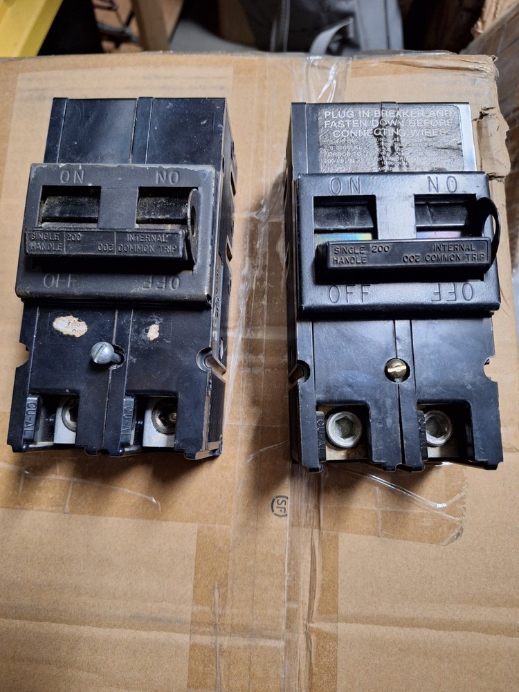 Sylvania Zinsco GTE QPF2200 QPF24200 Circuit Breaker 200 Amp 2 Pole QFP, 240V