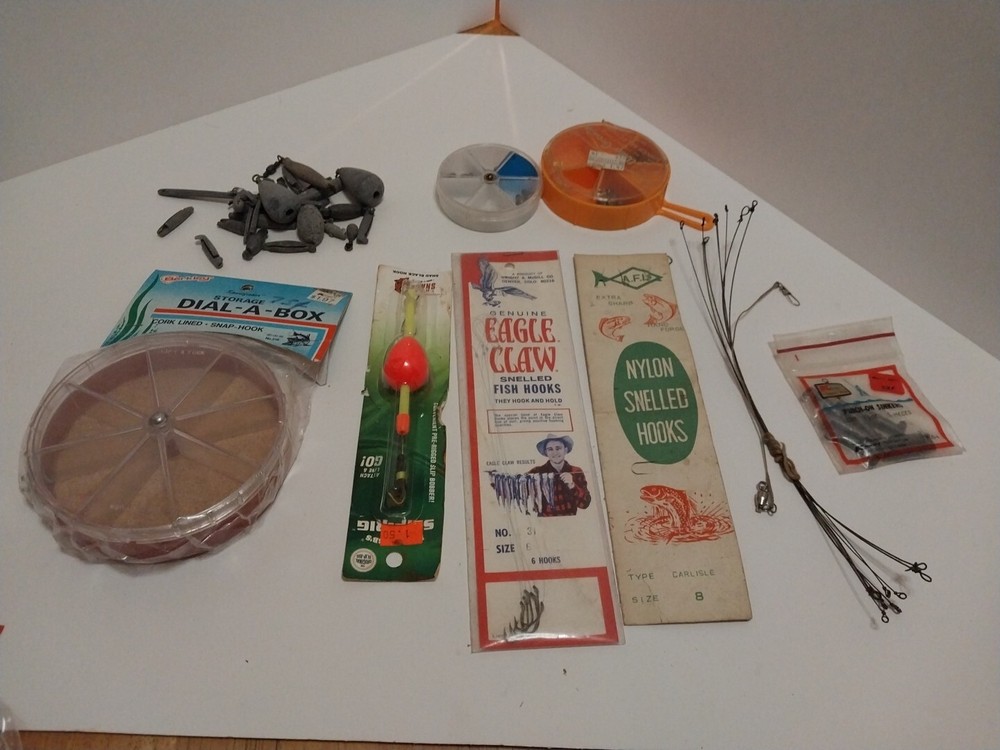 Vintage Lot Of Fishing Supplies Lot C